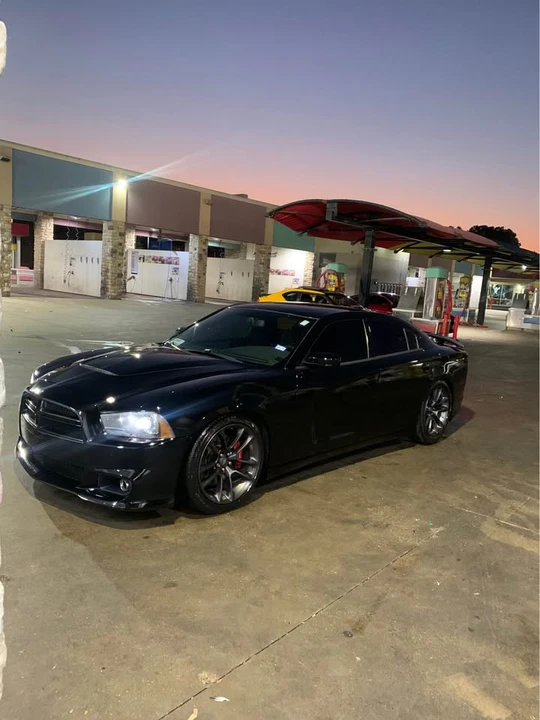2013 Dodge Charger SRT & 392 7th Gen - Image 7 of 8