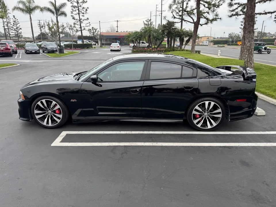 2013 Dodge Charger SRT & 392 7th Gen - Image 4 of 20