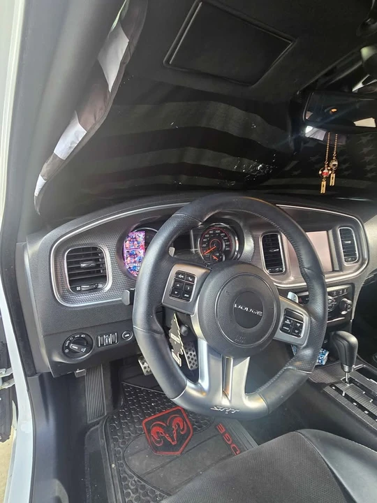 2013 Dodge Charger SRT & 392 7th Gen - Image 4 of 10