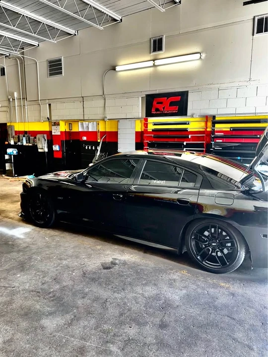 2013 Dodge Charger SRT & 392 7th Gen - Image 11 of 18