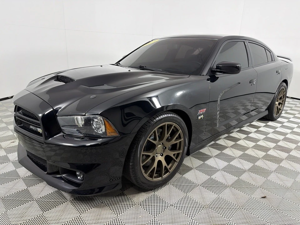 2013 Dodge Charger 7th Gen - Image 9 of 12