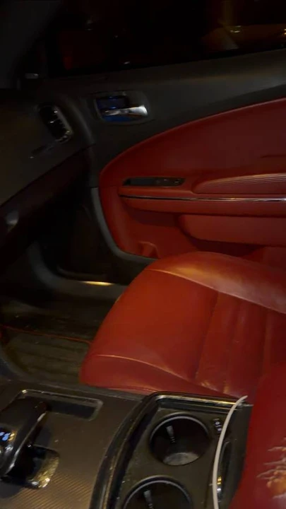 2013 Dodge Charger 7th Gen - Image 6 of 7