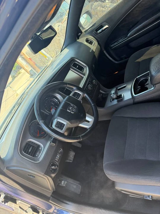 2013 Dodge Charger 7th Gen - Image 15 of 24