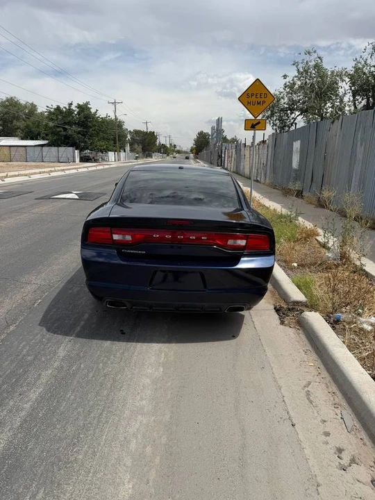 2013 Dodge Charger 7th Gen - Image 10 of 24