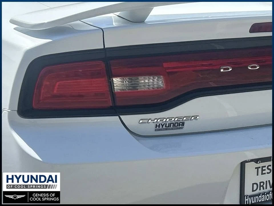 2013 Dodge Charger 7th Gen - Image 12 of 20