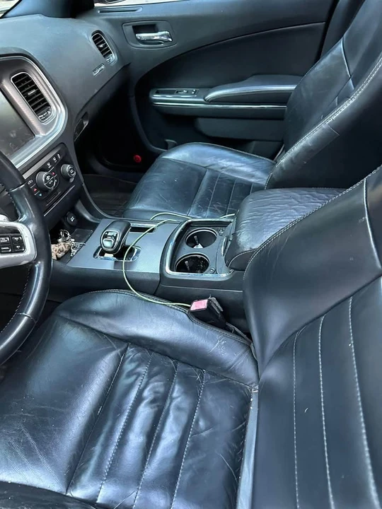 2013 Dodge Charger 7th Gen - Image 9 of 10