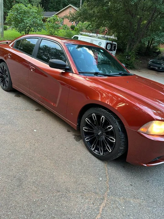 2013 Dodge Charger 7th Gen - Image 5 of 10