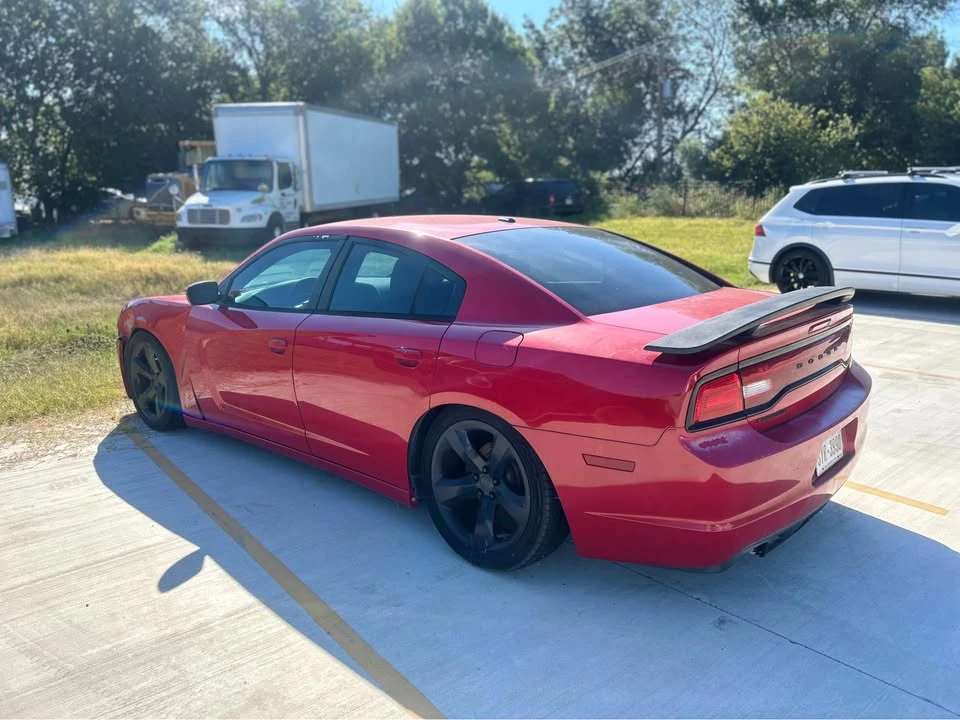 2013 Dodge Charger 7th Gen - Image 2 of 3