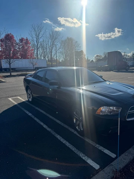 2013 Dodge Charger 7th Gen - Image 2 of 10