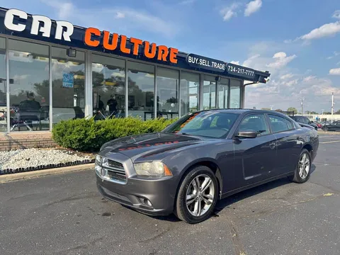 2013 Dodge Charger SXT Plus Sedan 4D