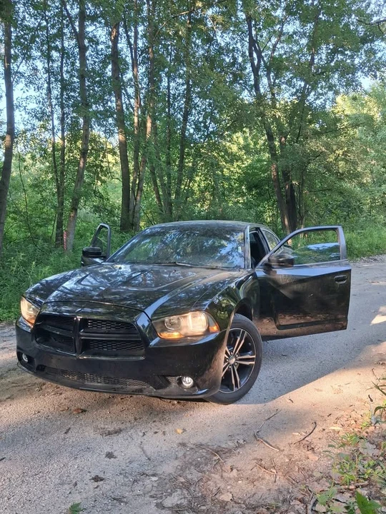 2013 Dodge Charger 7th Gen - Image 3 of 10