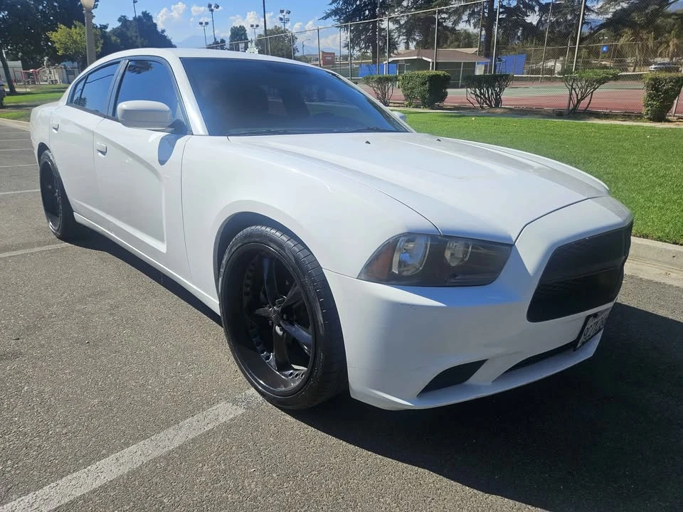 2013 Dodge Charger 7th Gen - Image 7 of 10