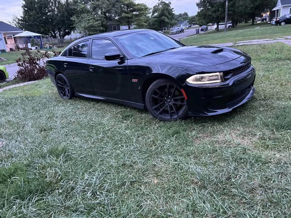 2013 Dodge Charger 7th Gen - Image 4 of 7