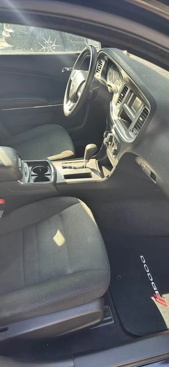2013 Dodge Charger 7th Gen - Image 2 of 4