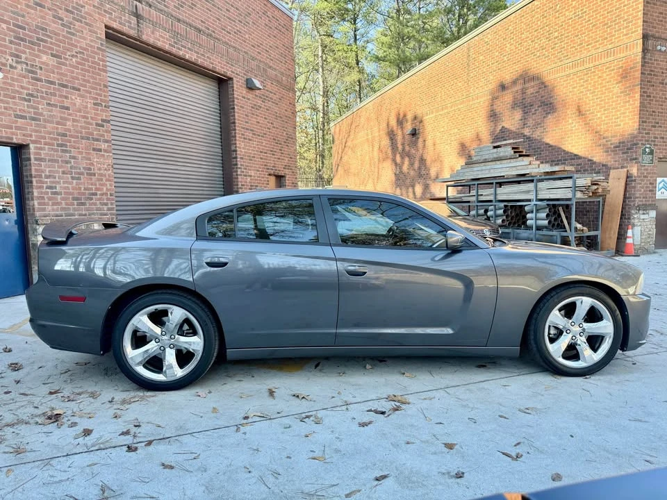 2013 Dodge Charger 7th Gen - Image 3 of 18
