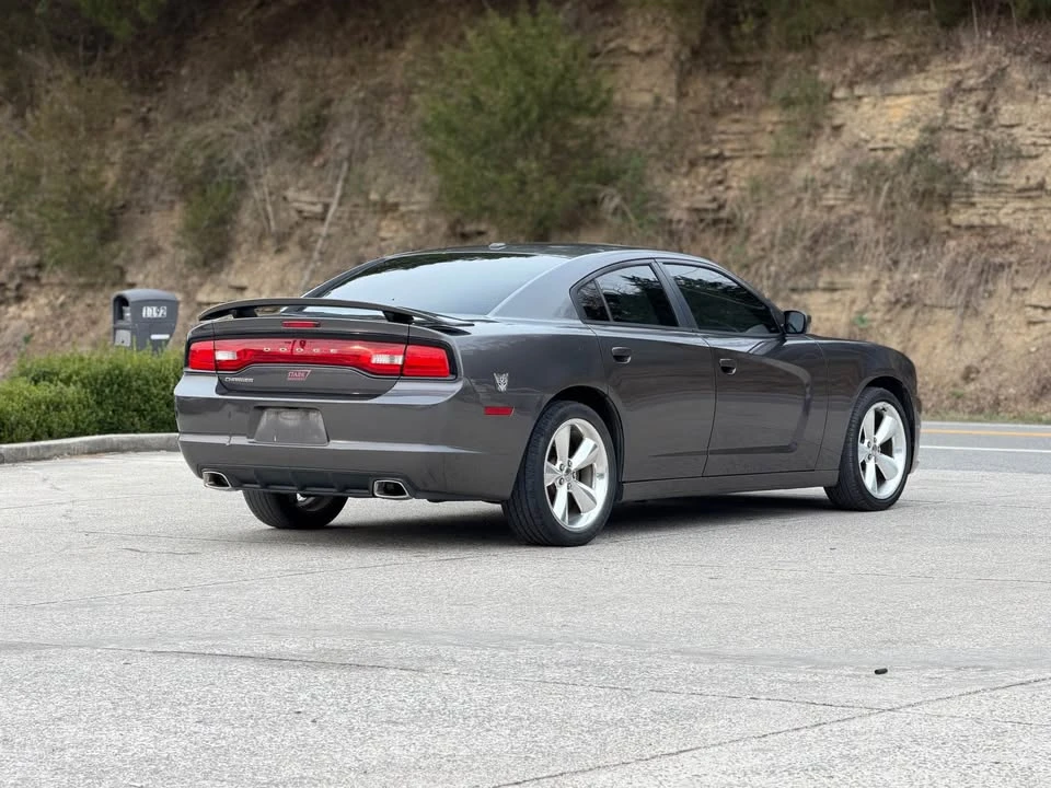 2013 Dodge Charger 7th Gen - Image 6 of 18