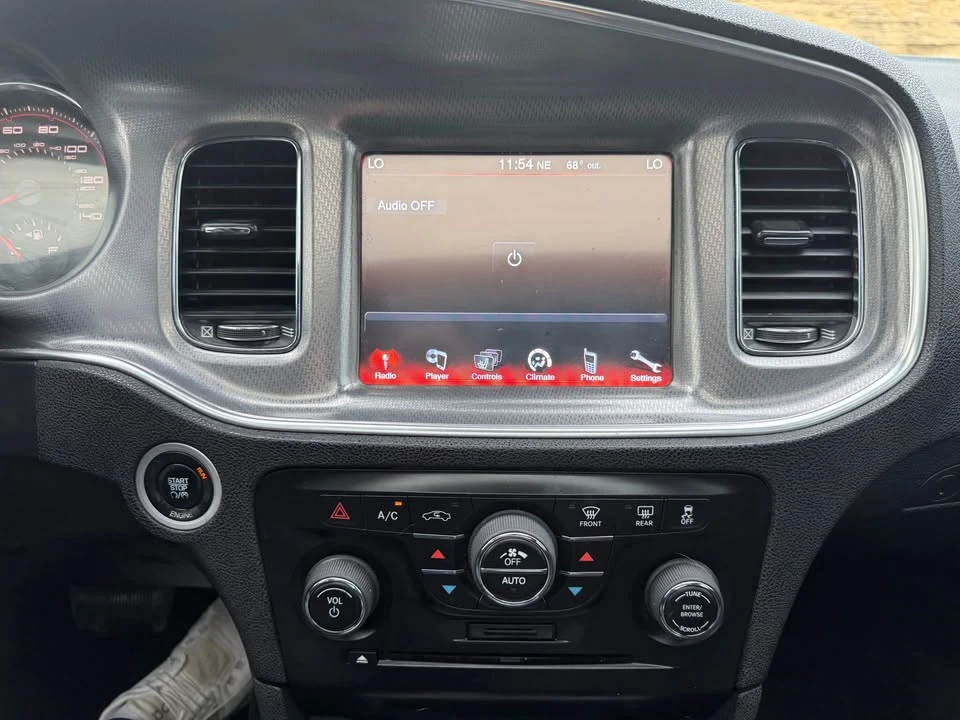 2013 Dodge Charger 7th Gen - Image 17 of 18