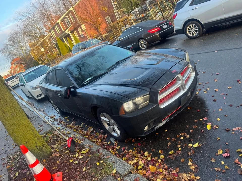 2013 Dodge Charger 7th Gen - Image 2 of 20