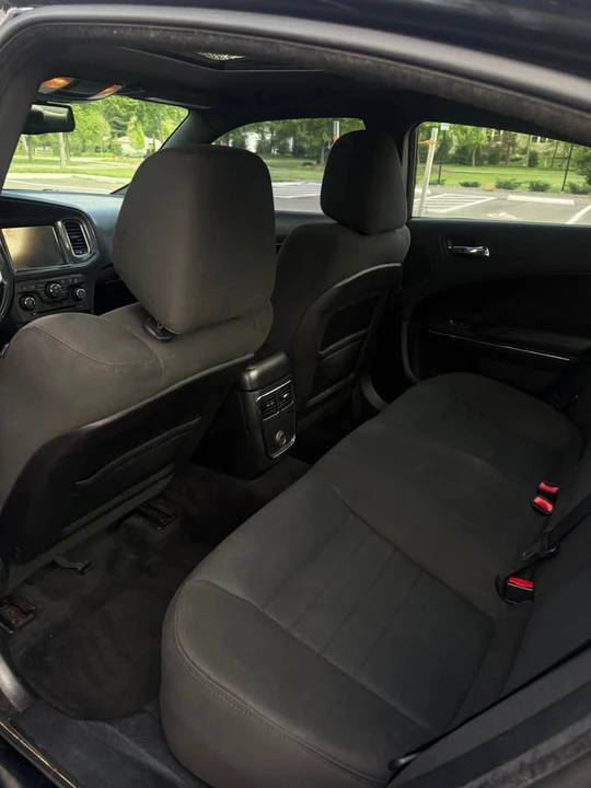 2013 Dodge Charger 7th Gen - Image 6 of 7