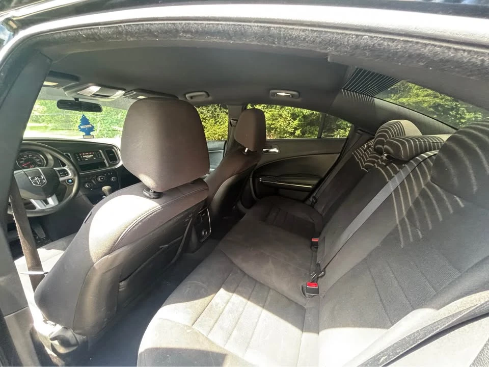 2013 Dodge Charger 7th Gen - Image 5 of 9