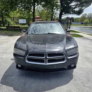 2013 Dodge Charger SXT Sedan