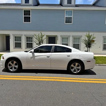 2013 Dodge Charger SXT
