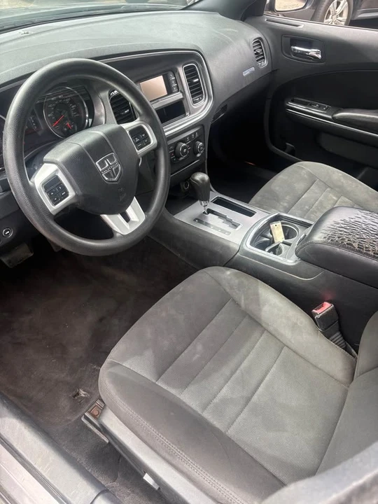 2013 Dodge Charger 7th Gen - Image 8 of 9