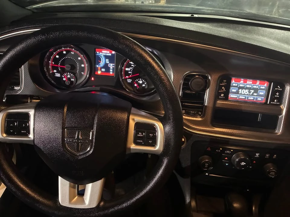 2013 Dodge Charger 7th Gen - Image 12 of 13