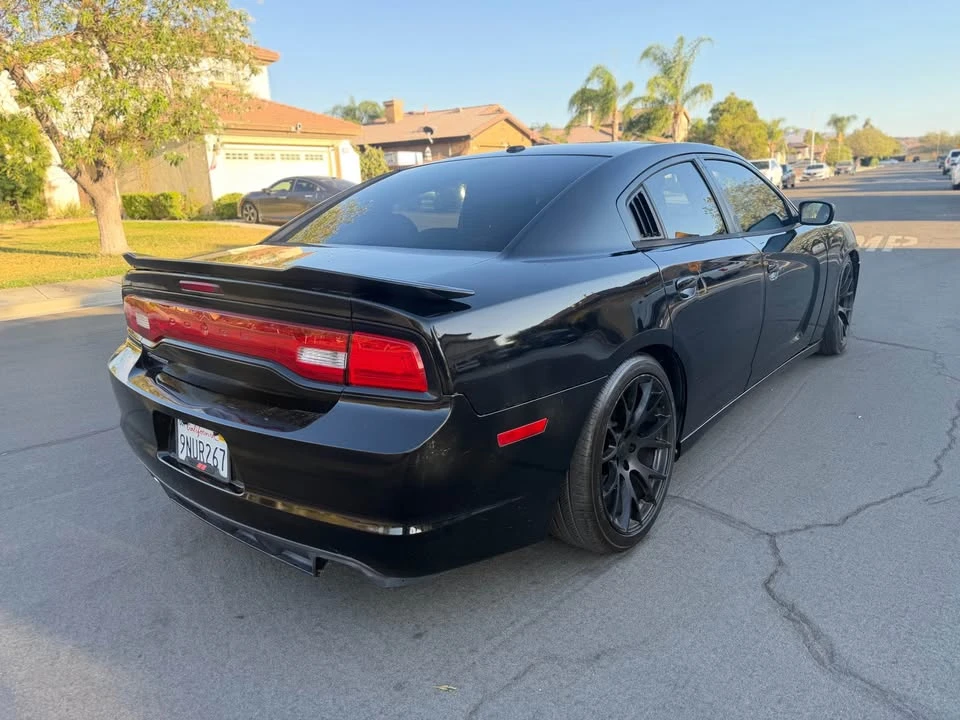 2013 Dodge Charger 7th Gen - Image 3 of 16