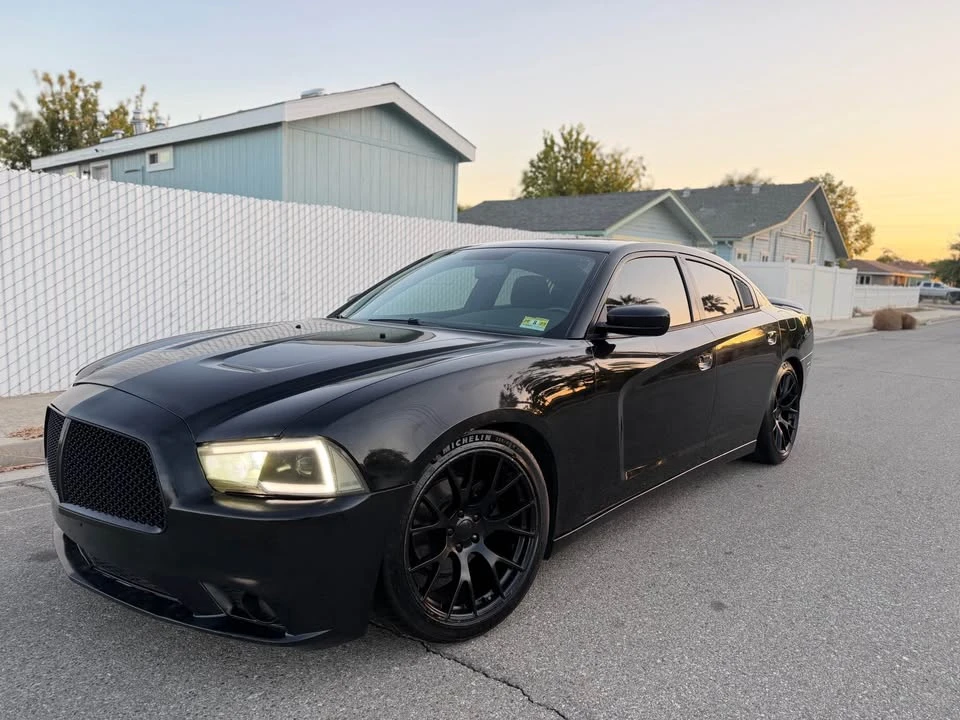 2013 Dodge Charger 7th Gen - Image 11 of 16