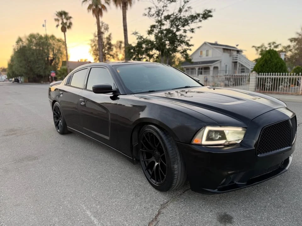2013 Dodge Charger 7th Gen - Image 12 of 16