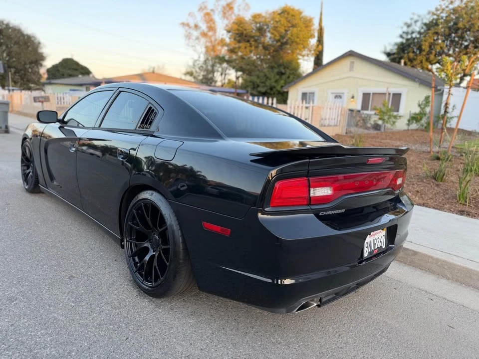 2013 Dodge Charger 7th Gen - Image 10 of 16
