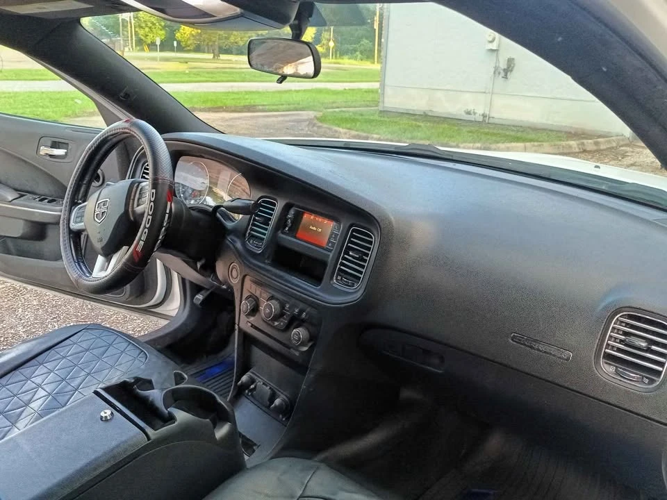 2013 Dodge Charger 7th Gen - Image 13 of 13