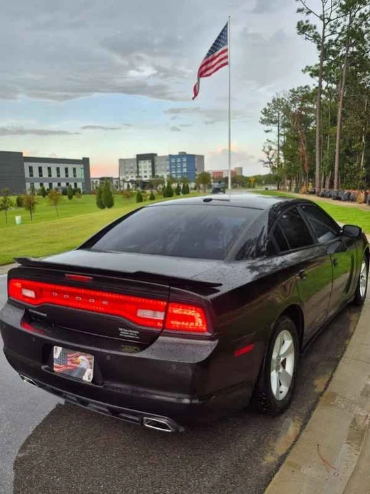 2013 Dodge Charger 7th Gen - Image 4 of 9