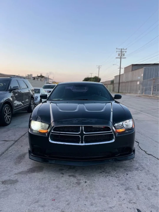 2013 Dodge Charger 7th Gen - Image 2 of 9