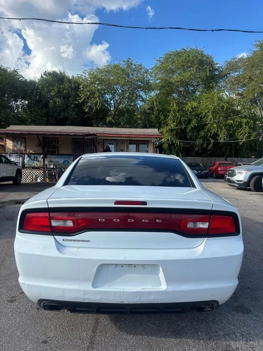 2013 Dodge Charger 7th Gen - Image 7 of 9