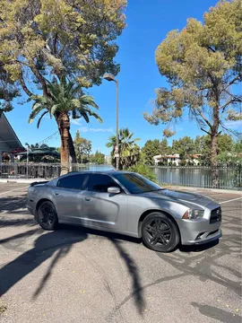 2013 Dodge Charger SXT Sedan 4D