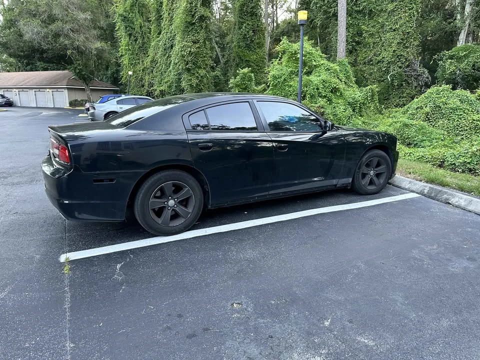 2013 Dodge Charger 7th Gen - Image 6 of 14
