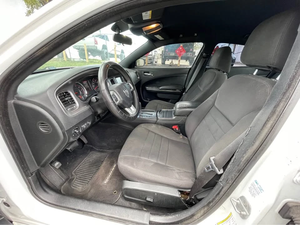 2013 Dodge Charger 7th Gen - Image 5 of 13