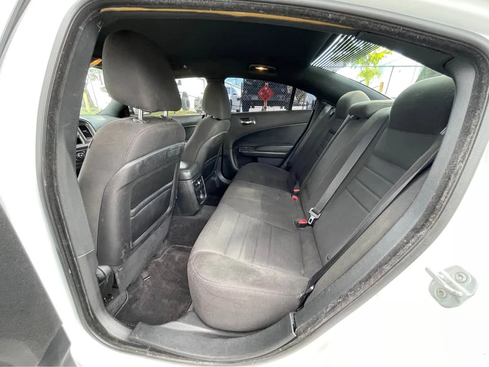 2013 Dodge Charger 7th Gen - Image 6 of 13