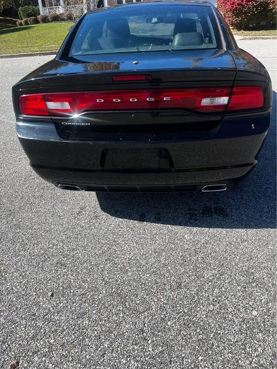 2013 Dodge Charger 7th Gen - Image 2 of 7