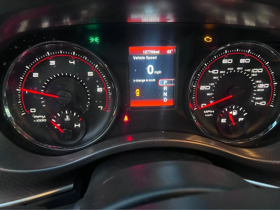 2013 Dodge Charger 7th Gen - Image 3 of 10