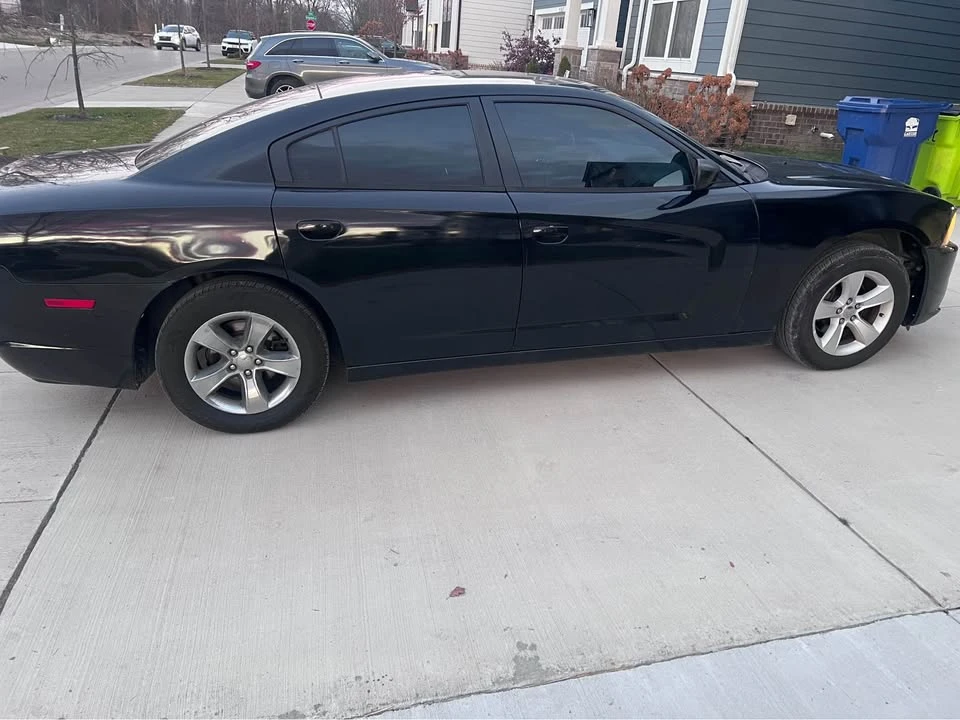 2013 Dodge Charger 7th Gen - Image 6 of 10