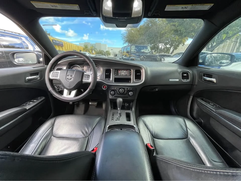 2013 Dodge Charger 7th Gen - Image 6 of 13