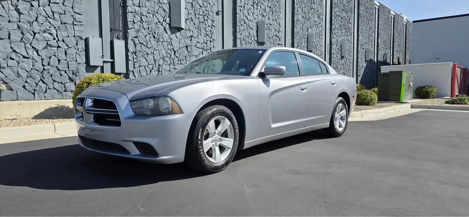 2013 Dodge Charger 7th Gen - Image 3 of 19