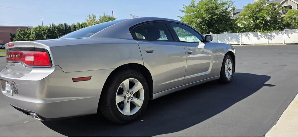 2013 Dodge Charger 7th Gen - Image 7 of 19