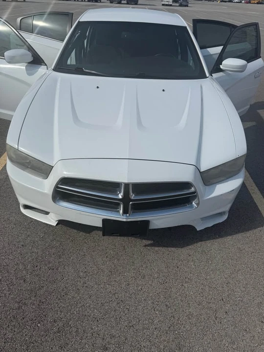 2013 Dodge Charger 7th Gen - Image 16 of 18