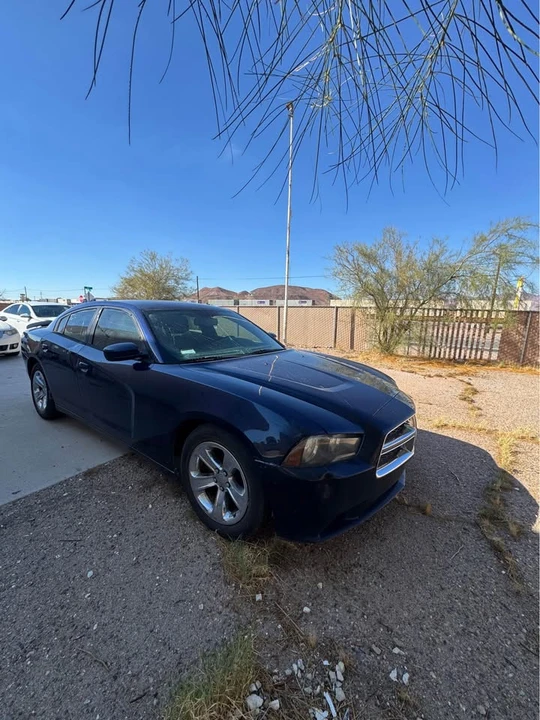 2013 Dodge Charger 7th Gen - Image 2 of 8