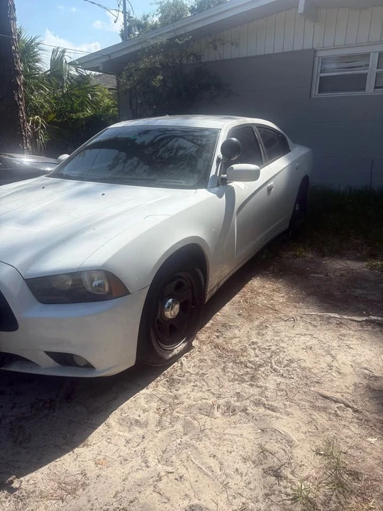 2013 Dodge Charger 7th Gen - Image 2 of 7