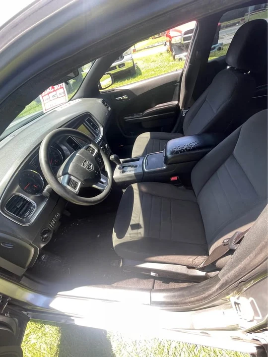 2013 Dodge Charger 7th Gen - Image 3 of 5